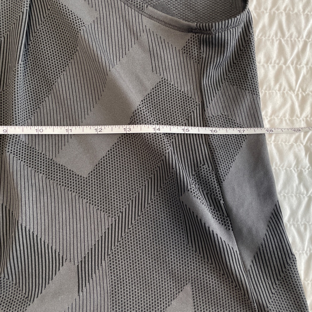 Brooks Athletic Tank - Picture 3 of 6